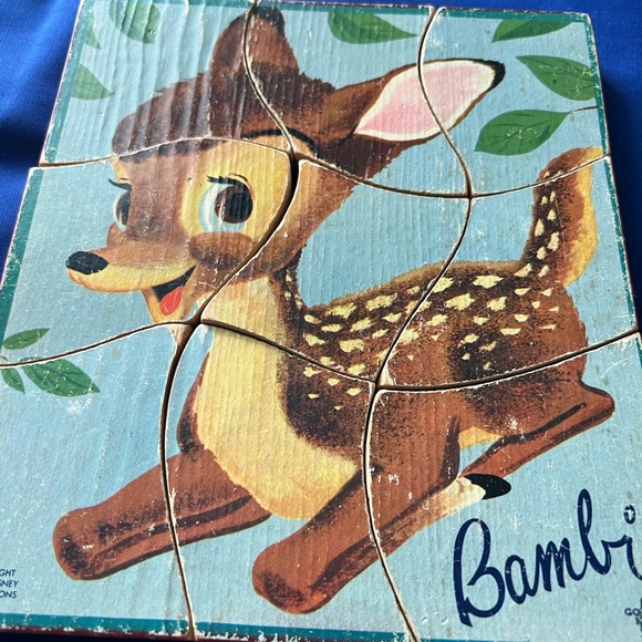 Vintage 1960’s Disney Mickey/Bambi wooden puzzle - Picture 3 of 6